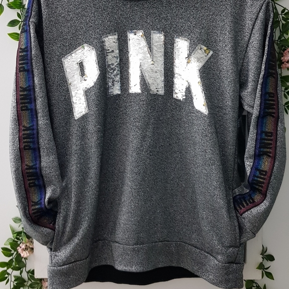 Jumper - Picture 2 of 4